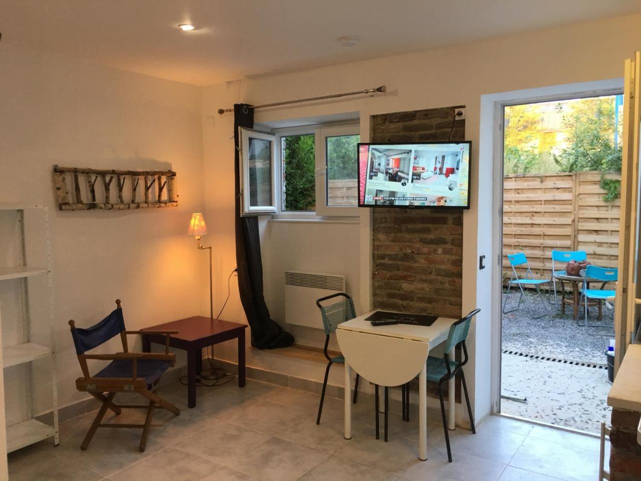 Le Gite Pien Apartment Wignehies Exterior photo